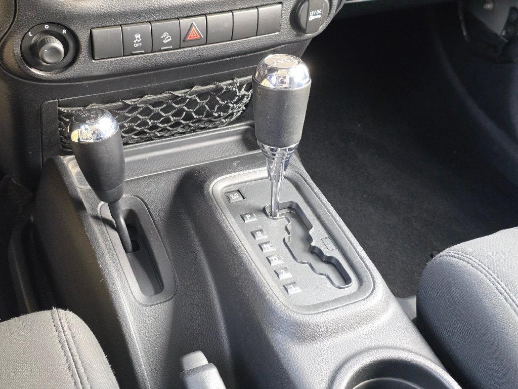 Used 2011 Jeep Wrangler Unlimited Sport AWD/4WD image 21