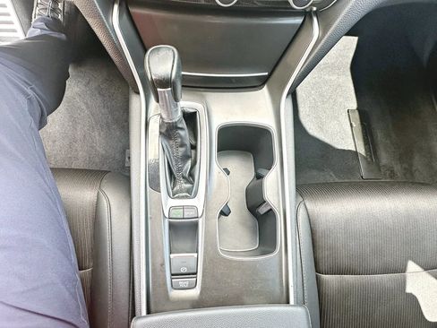 Used 2019 Honda Accord Sport image 36