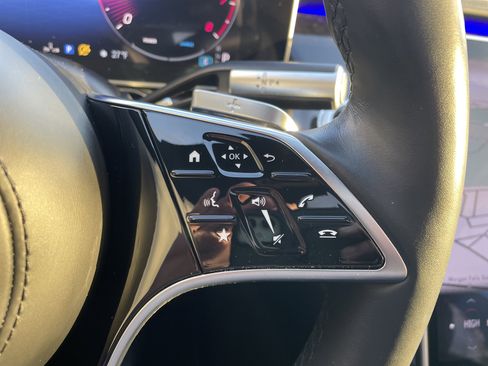 Certified 2022 Mercedes-Benz S 580 4MATIC Sedan image 27