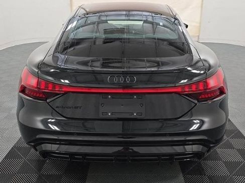 Used 2024 Audi e-tron GT Prestige w/ Prestige Package AWD/4WD image 3