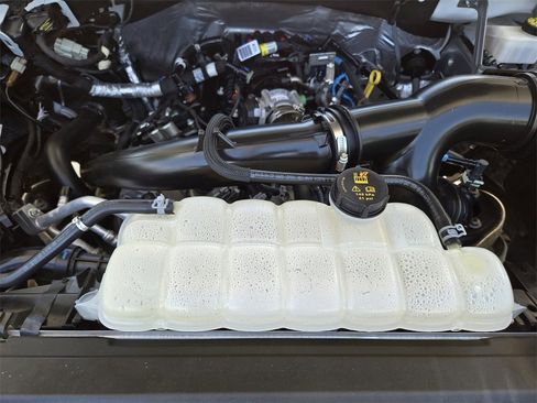 Used 2024 Ford F150 XLT image 31