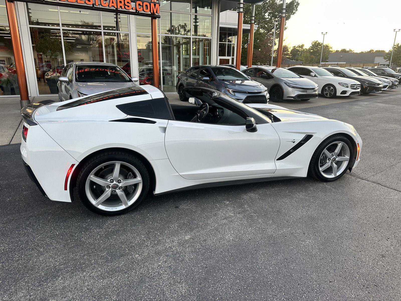Used 2014 Chevrolet Corvette Stingray Coupe RWD image 3