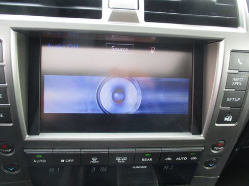 Used 2017 Lexus GX 460 Premium w/ Premium Package AWD/4WD image 18