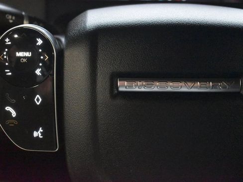 Used 2020 Land Rover Discovery Sport S image 23