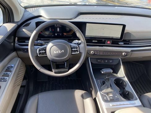 New 2026 Kia Carnival image 9