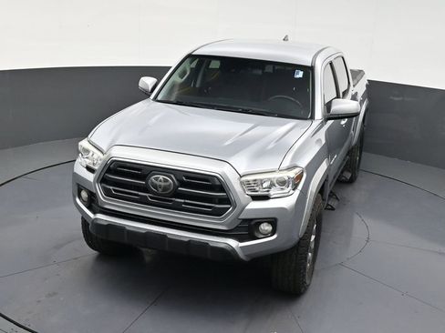 Used 2019 Toyota Tacoma SR5 w/ SR5 Appearance Package (SM) RWD image 20