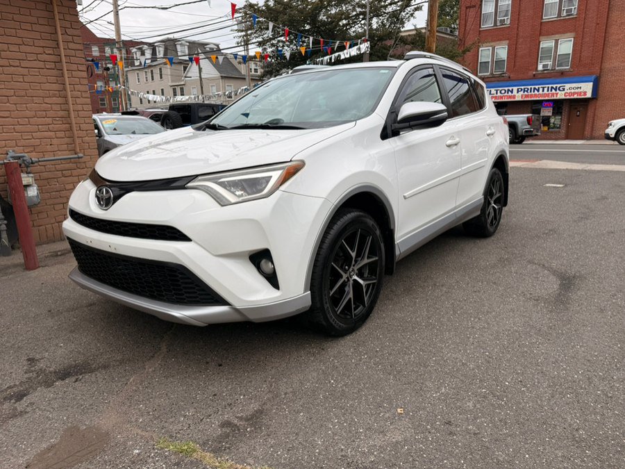 Used 2016 Toyota RAV4 SE w/ Protection Package AWD/4WD image 2