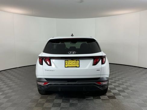 Used 2022 Hyundai Tucson SE w/ Winter Package AWD/4WD image 6