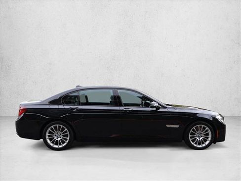 Used 2015 BMW 750Li xDrive AWD/4WD image 5