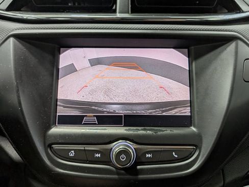 Used 2023 Chevrolet TrailBlazer LS image 24