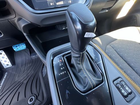 Used 2025 Subaru Crosstrek 2.5i Sport w/ Crosstrek Mirror Package AWD/4WD image 15