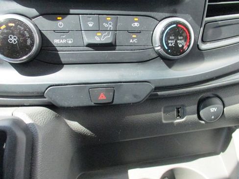 Used 2024 Ford Transit 250 Low Roof w/ Exterior Upgrade Package image 19