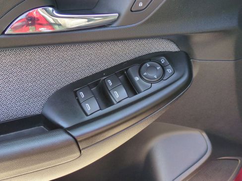 Used 2023 Chevrolet TrailBlazer LT w/ Convenience Package image 11