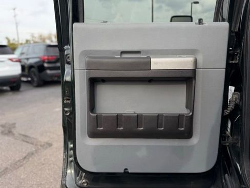 Used 2015 Ford F250 XLT w/ FX4 Off-Road Package image 14