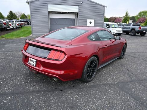 Used 2017 Ford Mustang Coupe RWD image 20
