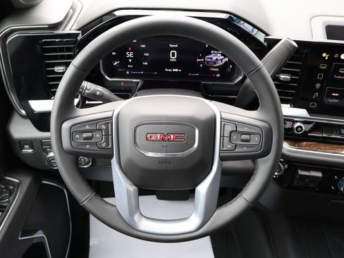 New 2026 GMC Sierra 3500 SLE w/ Preferred Package AWD/4WD image 17