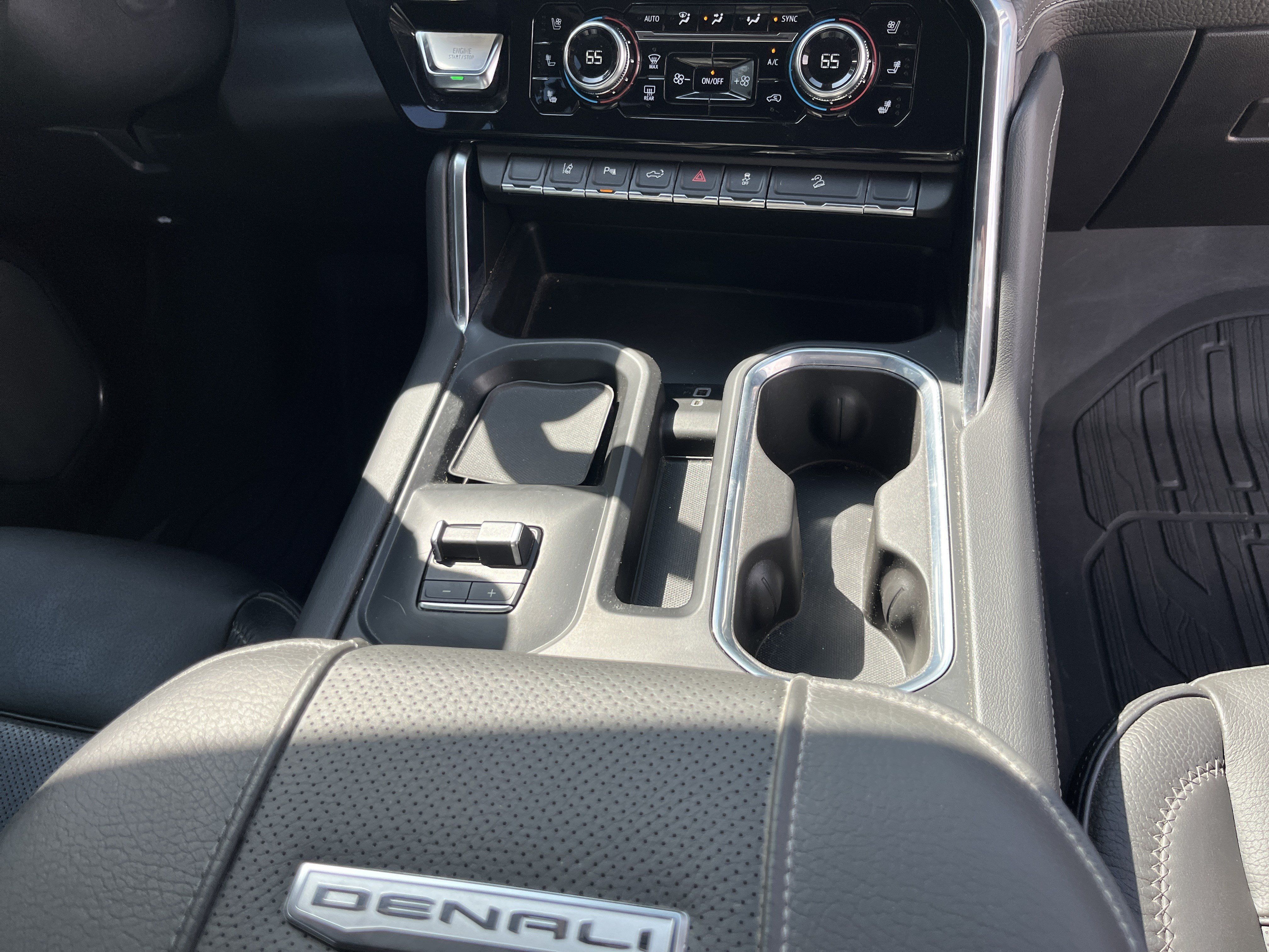 Used 2024 GMC Sierra 2500 Denali w/ Denali Reserve Package AWD/4WD image 20