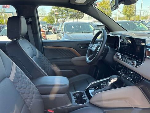 Certified 2023 GMC Canyon Denali AWD/4WD image 15