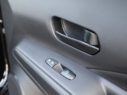 Used 2025 Nissan Kicks Play S image 41