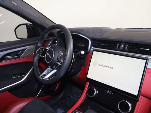 Used 2024 Jaguar F-PACE SVR image 80
