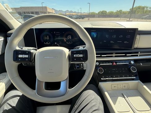 Used 2025 Hyundai Santa Fe SEL image 22