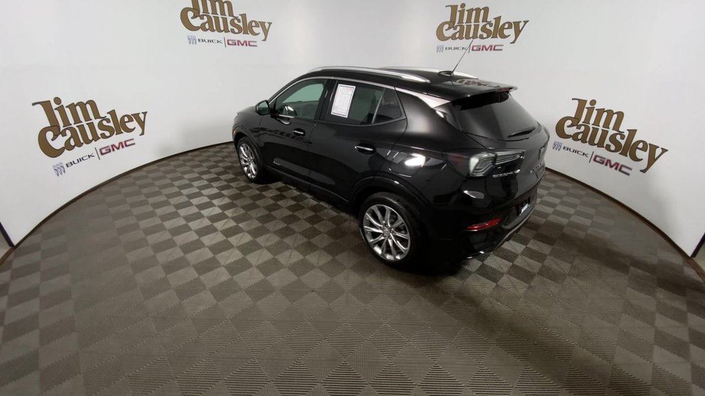 Used 2024 Buick Encore GX Avenir w/ Avenir Convenience Package FWD image 6