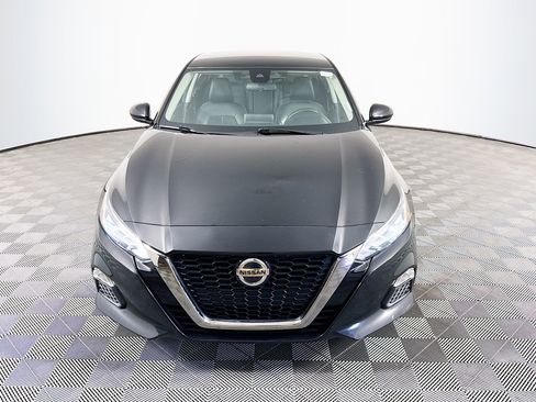 Used 2021 Nissan Altima 2.5 SR FWD image 2