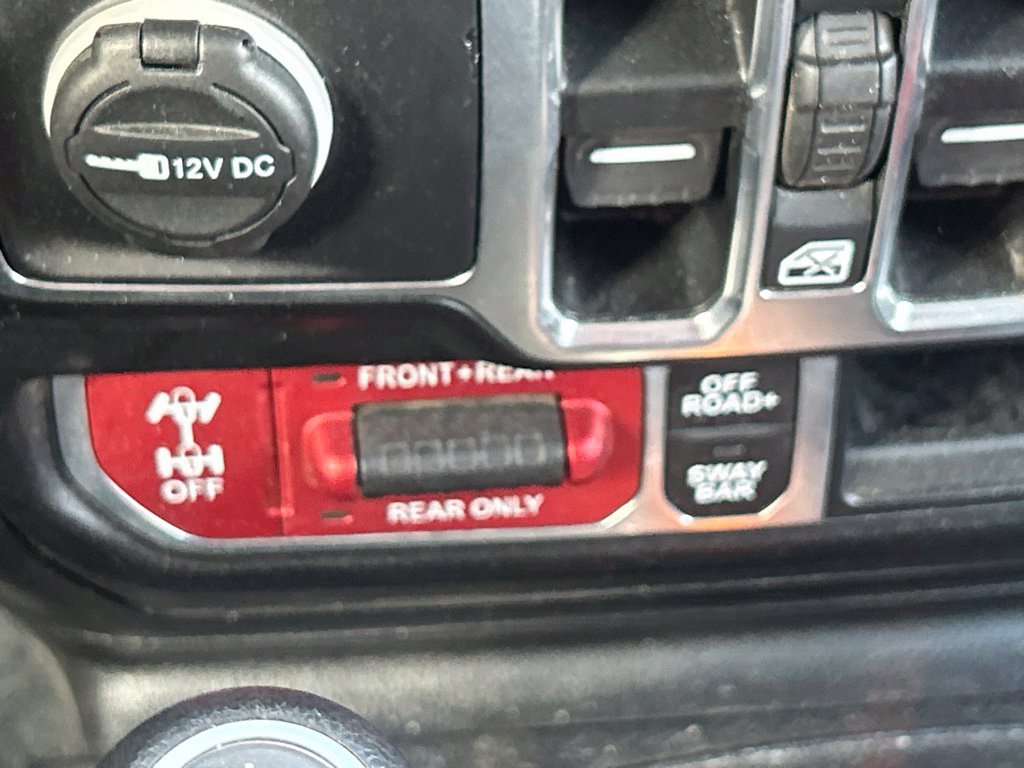 Used 2020 Jeep Gladiator Rubicon AWD/4WD image 28