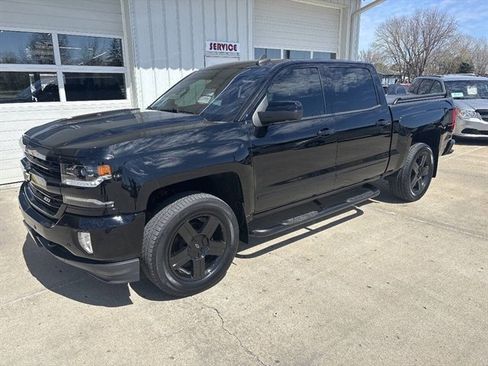 Used 2017 Chevrolet Silverado 1500 LTZ Z71 w/ LTZ Plus Package image 20