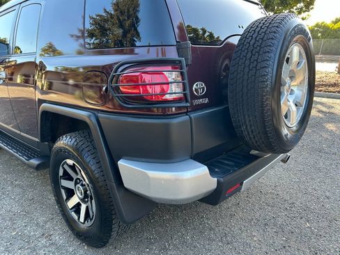 Used 2007 Toyota FJ Cruiser 4WD image 22