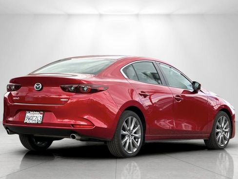 Certified 2025 MAZDA MAZDA3 s FWD image 4