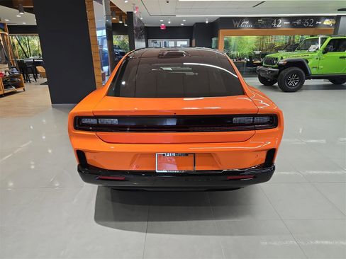 New 2025 Dodge Charger R/T w/ Quick Order Package 25M R/T image 4