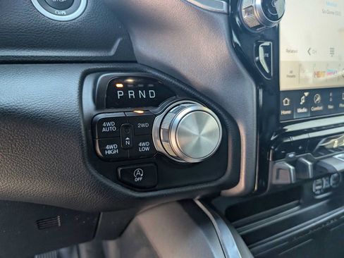 Used 2023 RAM 1500 Laramie AWD/4WD image 27