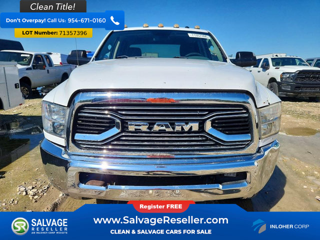 Used 2017 RAM 3500 Tradesman w/ Chrome Appearance Group AWD/4WD image 7