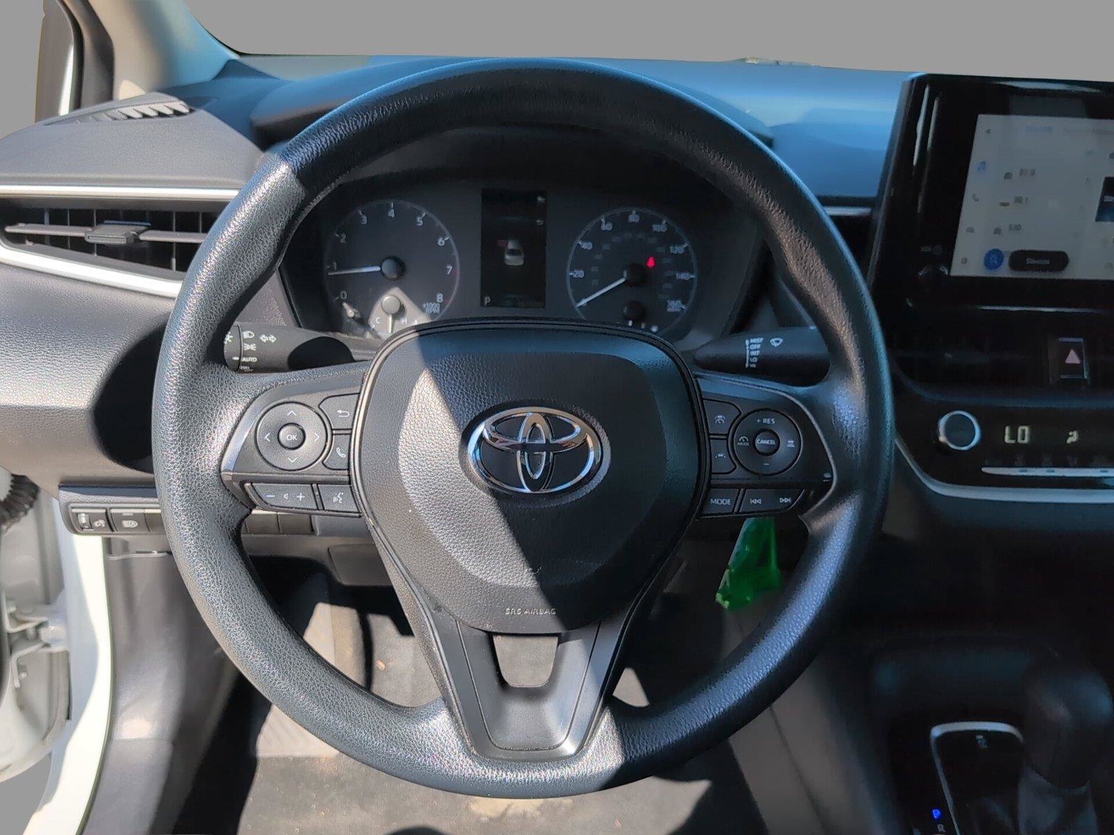 Used 2024 Toyota Corolla LE FWD image 35