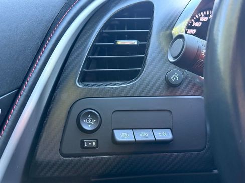 Used 2018 Chevrolet Corvette Stingray Coupe w/ 3LT Preferred Equipment Group RWD image 12