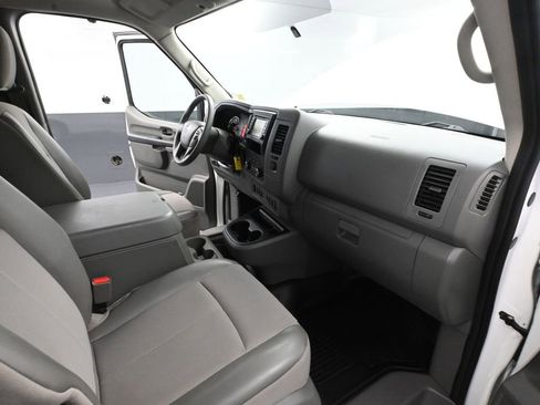 Used 2020 Nissan NV 2500 SV w/ Navigation Package image 41