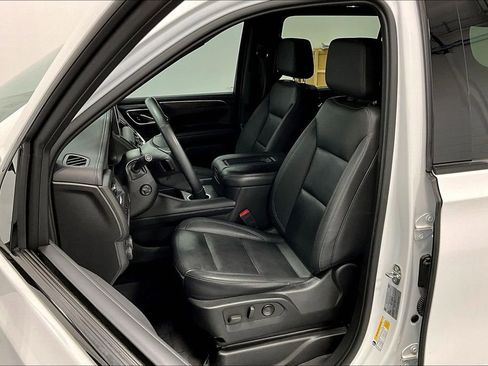 Used 2023 Chevrolet Suburban Z71 w/ Luxury Package image 33