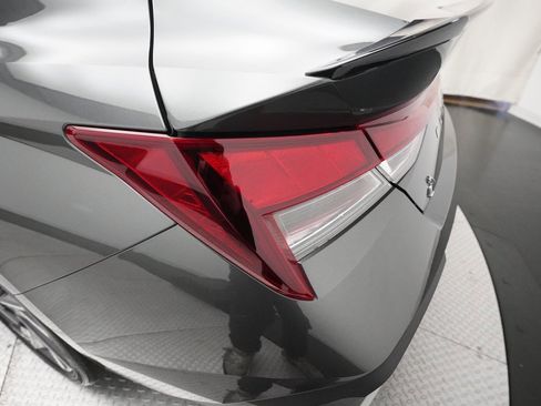 Used 2025 Hyundai Elantra Sport image 31