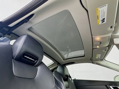 Used 2015 Mercedes-Benz SL 550 image 20