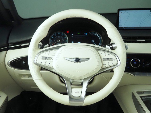 Used 2025 Genesis Electrified GV70 AWD Advance image 18