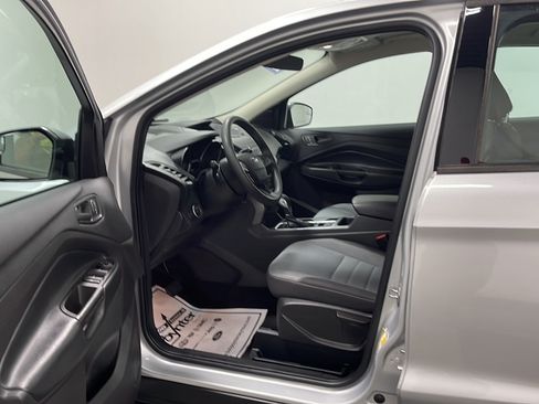 Used 2019 Ford Escape S FWD image 2