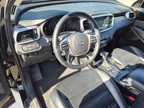 Used 2020 Kia Sorento EX FWD image 9