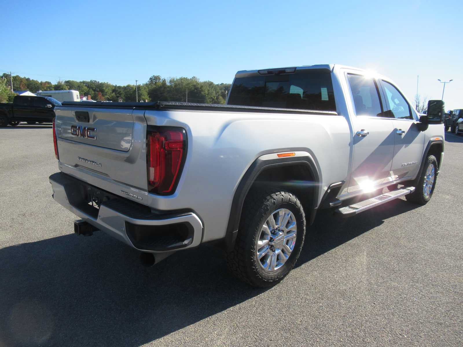 Used 2020 GMC Sierra 2500 Denali w/ Denali Ultimate Package AWD/4WD image 5