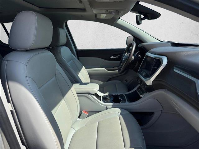 Used 2020 GMC Acadia SLT w/ Driver Alert Package II FWD image 22