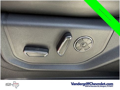Used 2018 Ford F150 Platinum w/ Equipment Group 701A Luxury AWD/4WD image 25