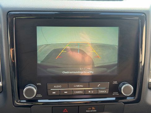 Used 2022 Nissan Frontier SV RWD image 23