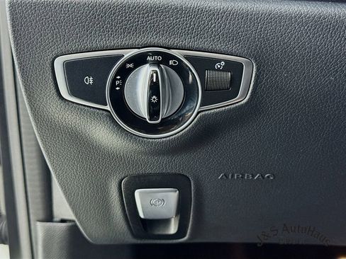 Used 2022 Mercedes-Benz E 450 4MATIC Coupe image 10