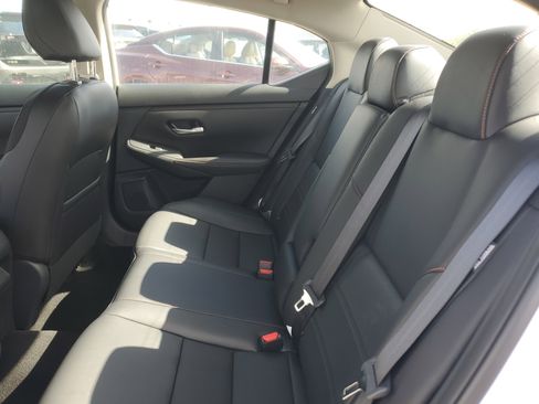 New 2025 Nissan Sentra SR w/ SR Premium Package image 17