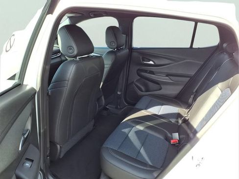 New 2026 Buick Envista Sport Touring w/ Convenience I Package FWD image 17